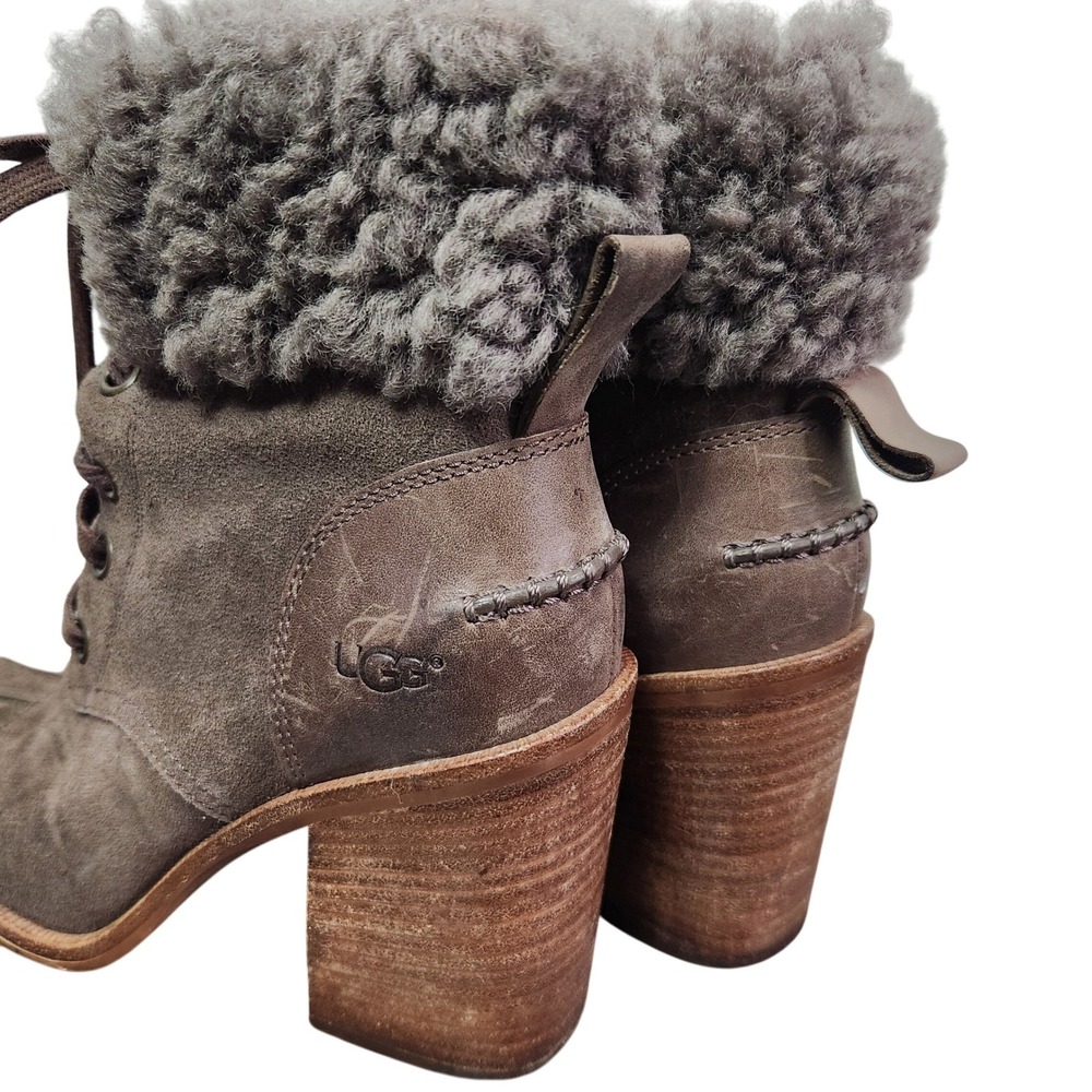UGG taupe sueded leather heeled lace up boots 7.5 Cabincore - Picture 4 of 9
